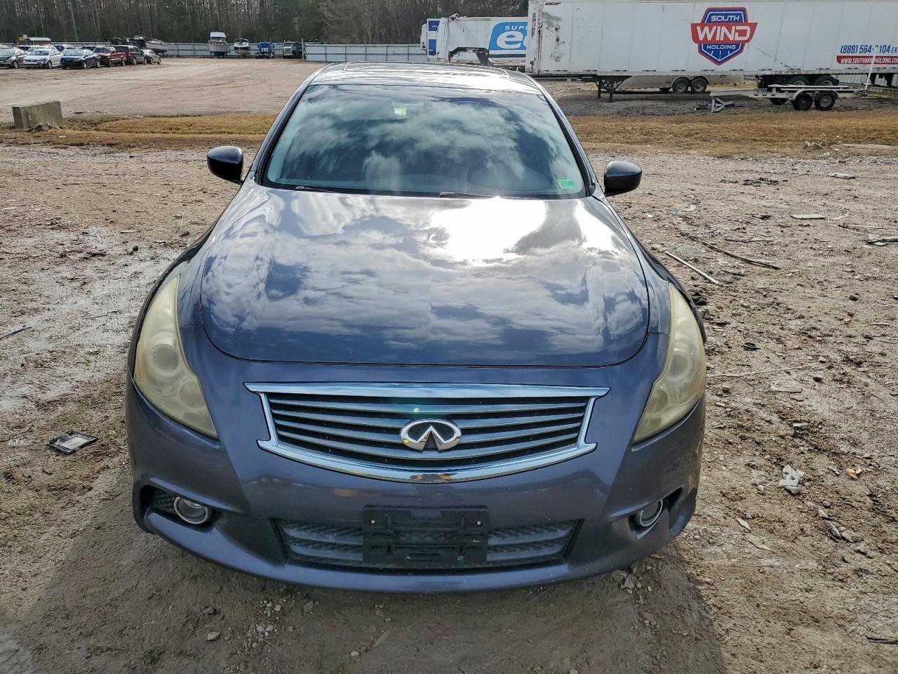 2011 Infiniti G37 - Фото 5