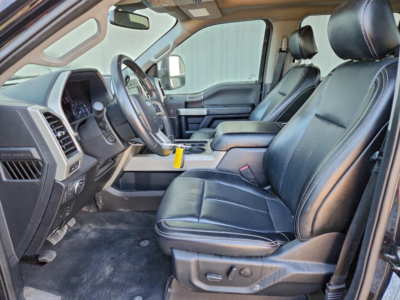 2021 Ford F250 Super Duty - Фото 7