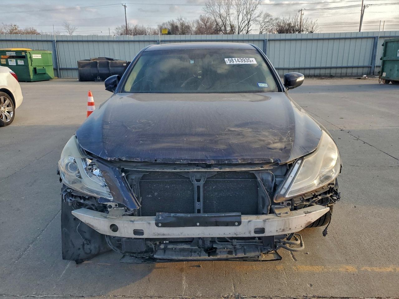 2012 Hyundai Genesis 3.8L - Фото 5