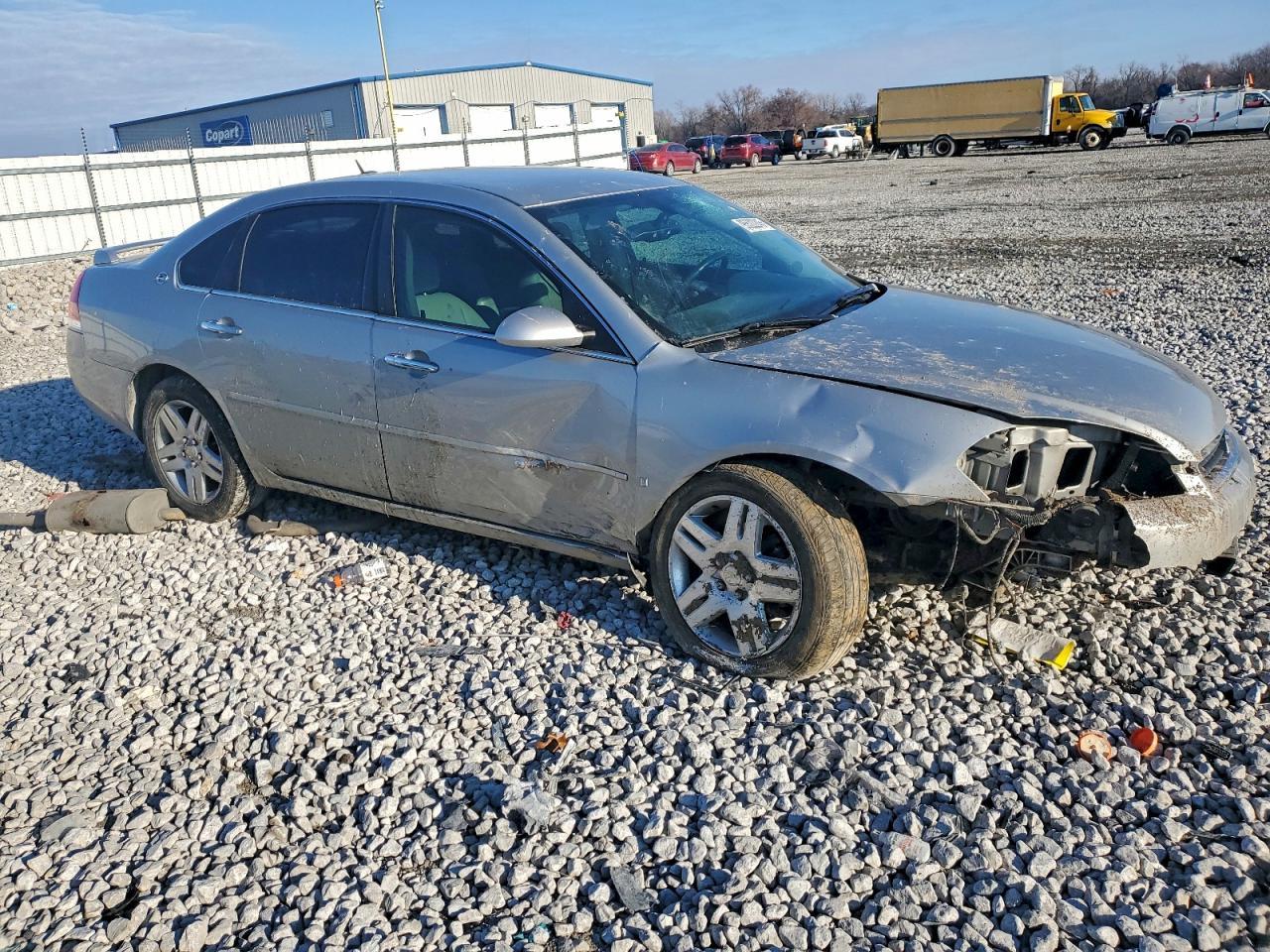 2008 Chev Impala - Фото 4