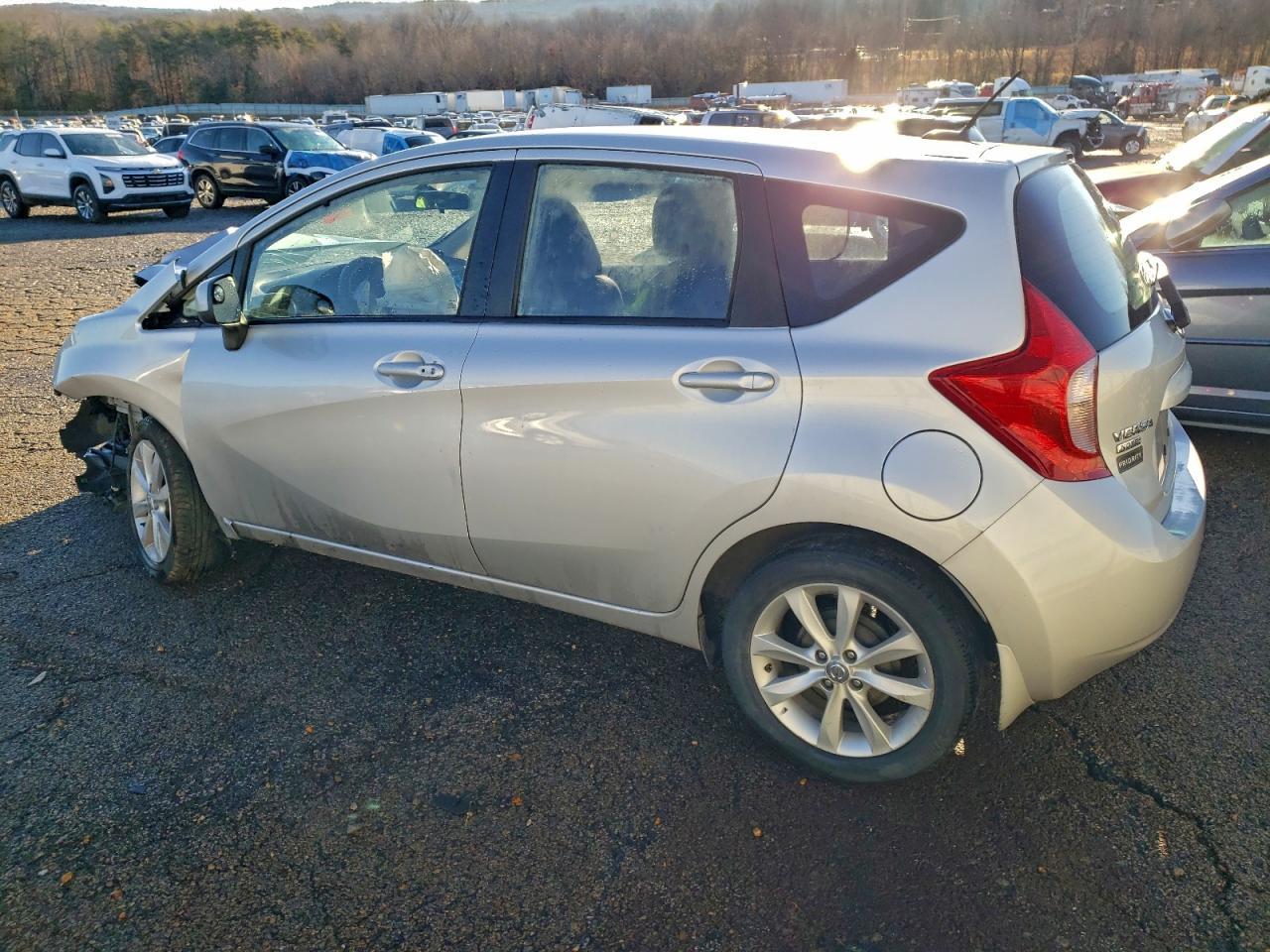 2014 Nissan Versa Note S - Фото 2