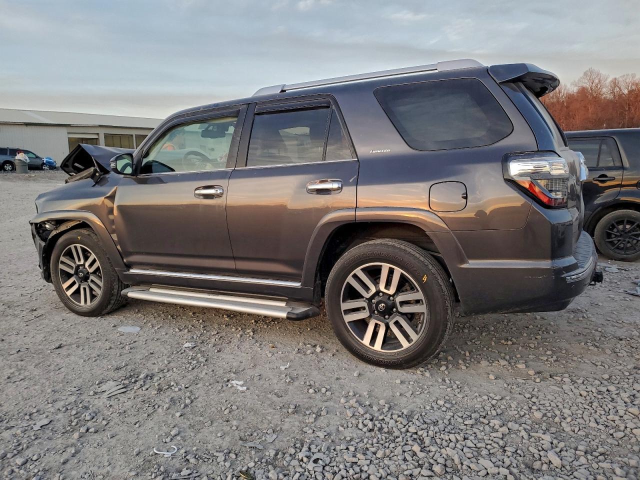 2016 Toyota 4Runner Sr5/Sr5 Premium - Фото 2