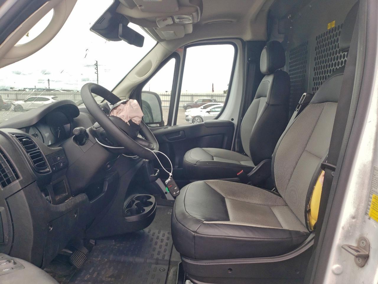 2024 Ram Promaster 2500 Delivery Van - Фото 7