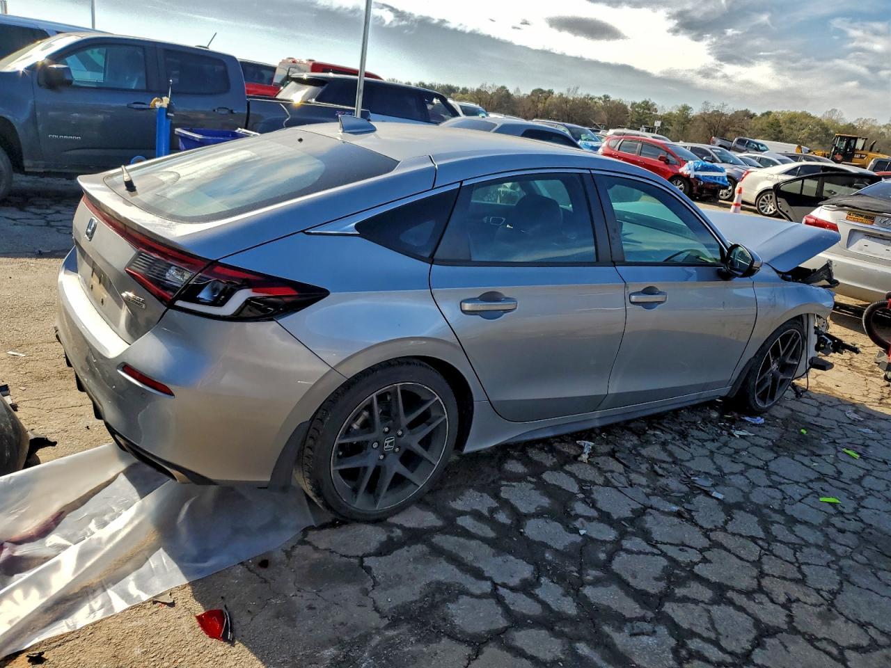 2023 Honda Civic Sport Touring - Image 3