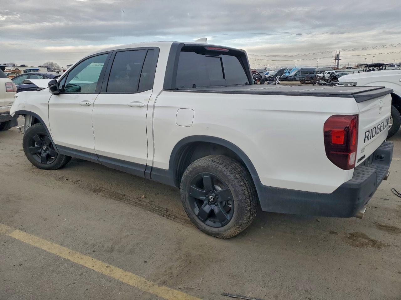 2025 Honda Ridgeline Black Edition - Фото 2