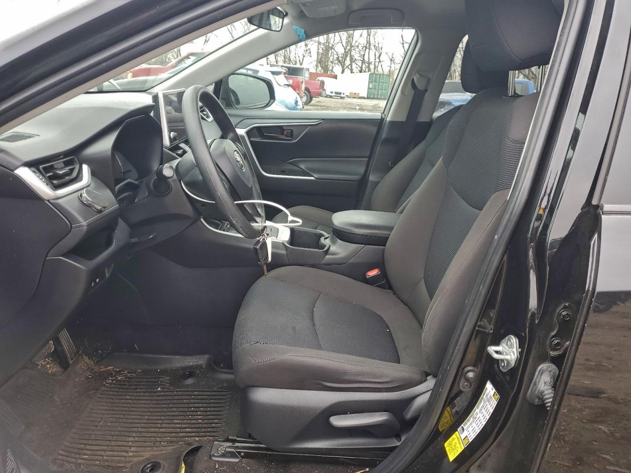 2023 Toyota Rav4 Le - Фото 7