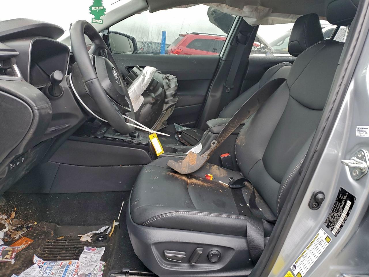 2026 Toyota Corolla Cross Xle - Image 7