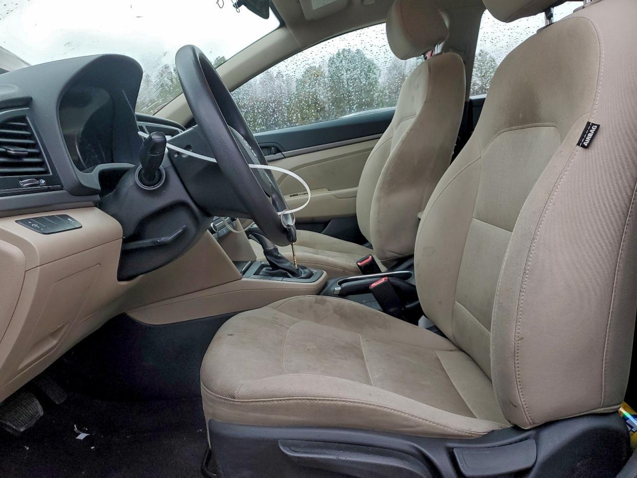 2017 Hyundai Elantra Se - Фото 7
