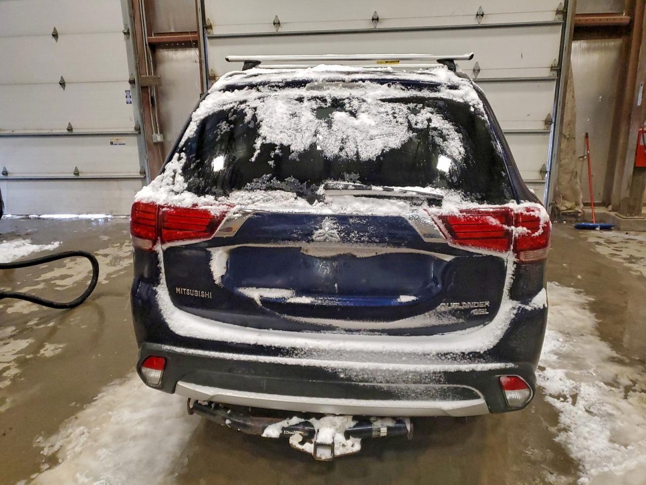 2016 Mitsubishi Outlander Se - Фото 6