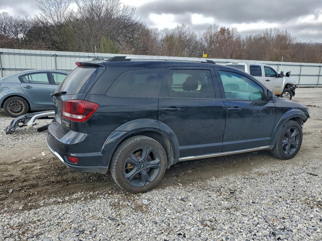 2018 Dodge Journey Crossroad - Фото 3