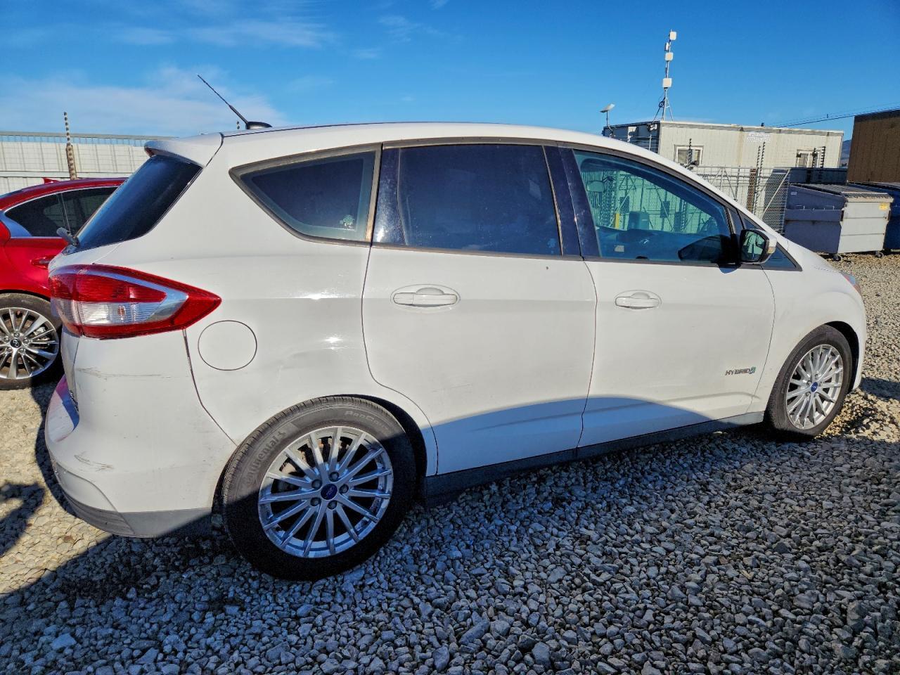 2017 Ford C-Max Se - Фото 3