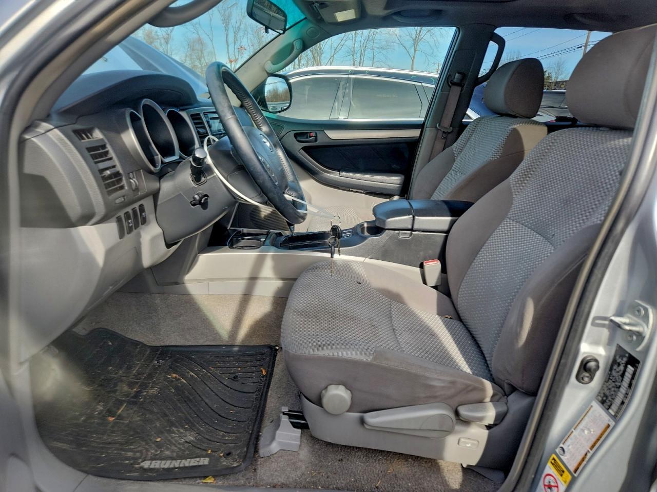 2007 Toyota 4Runner Sr5 - Image 7