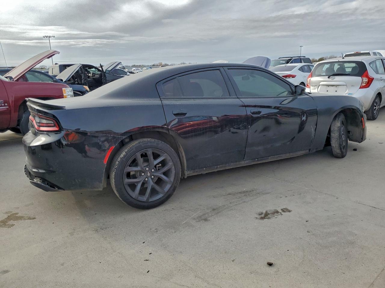 2020 Dodge Charger Sxt - Фото 3
