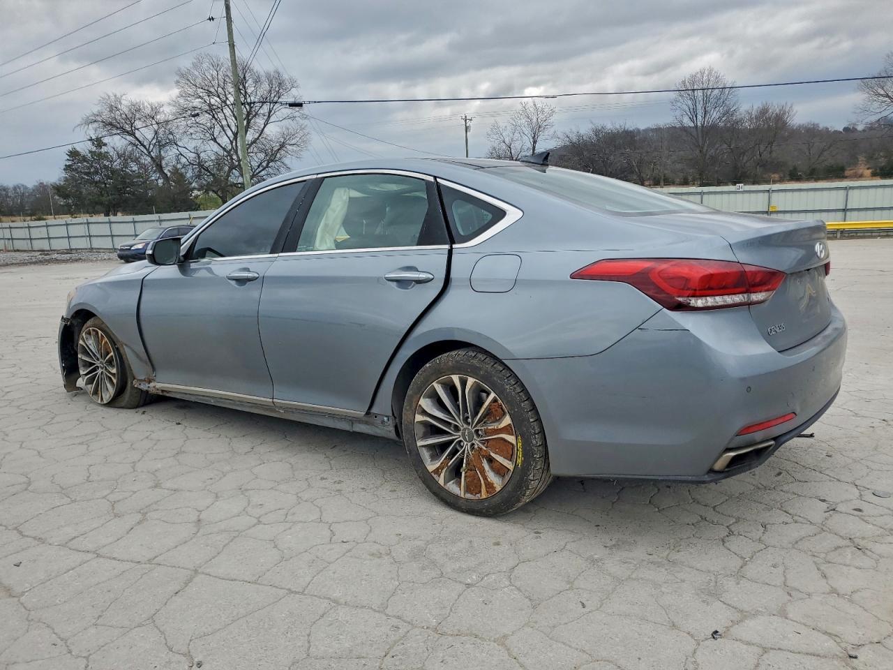2015 Hyundai Genesis 3.8L - Фото 2