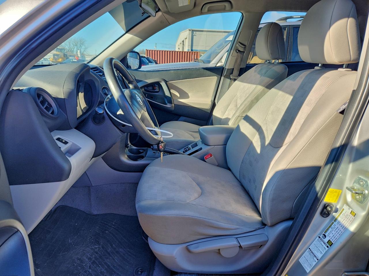 2011 Toyota Rav4 - Фото 7
