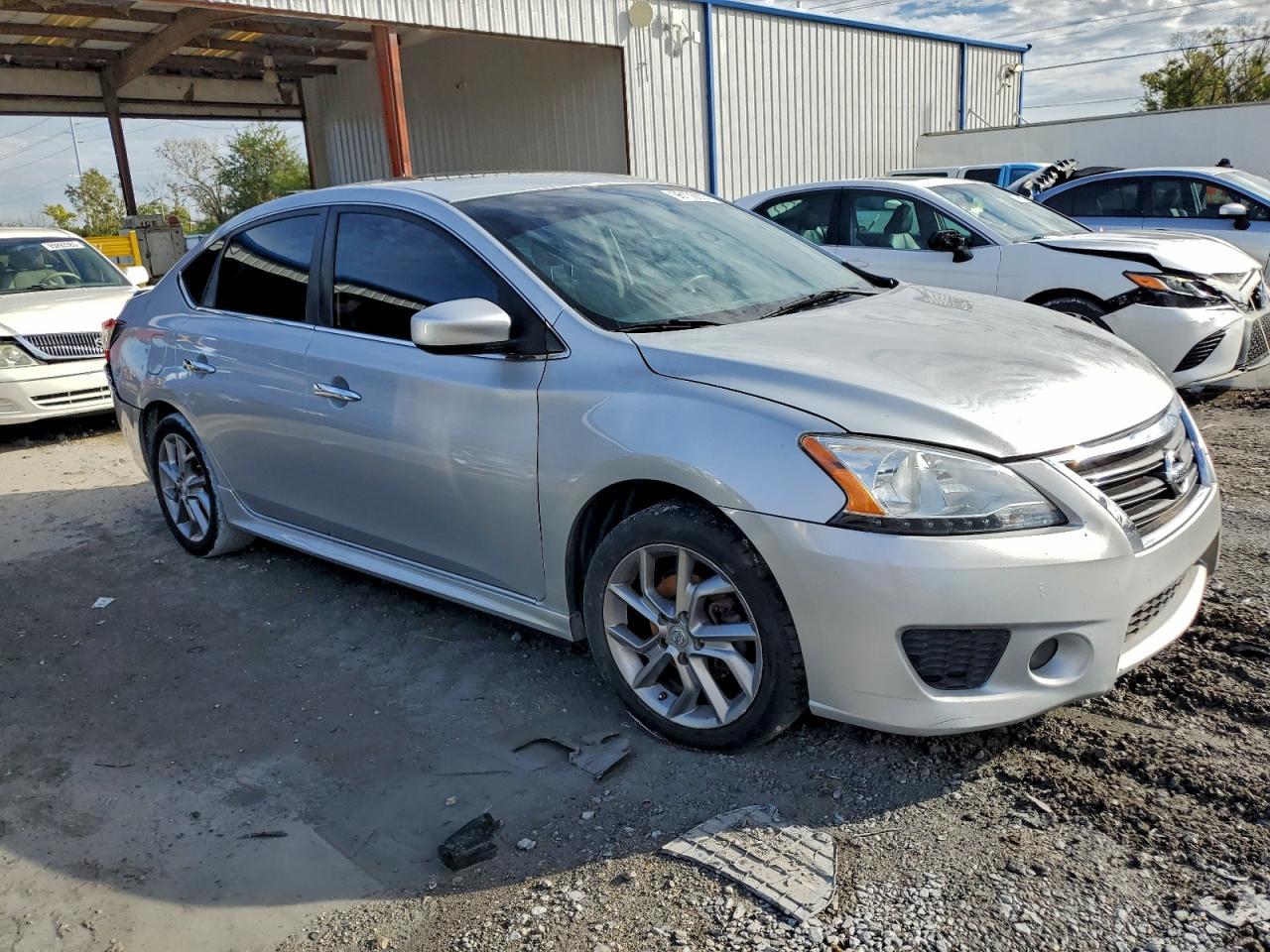 2014 Nissan Sentra S - Фото 4