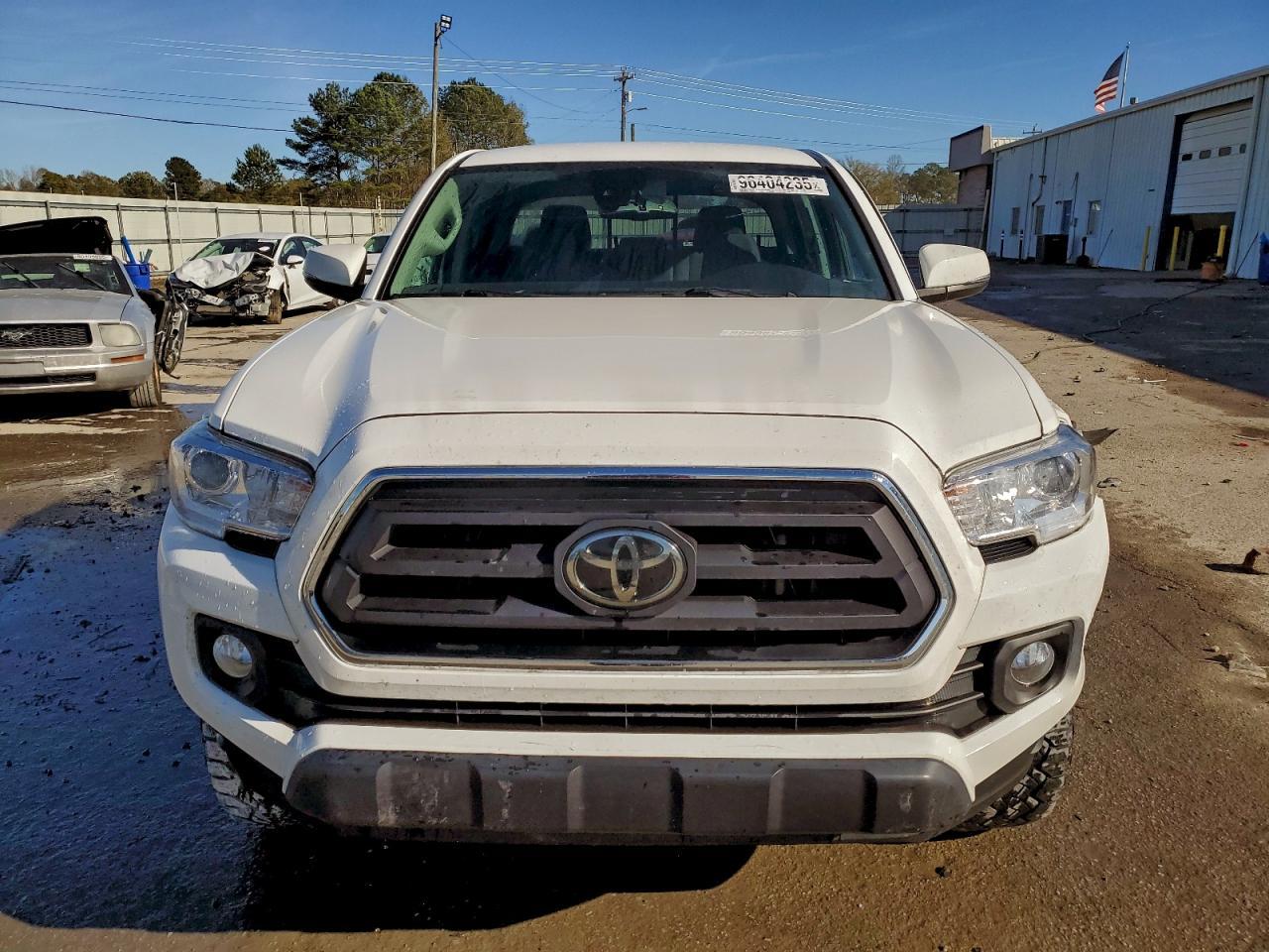 2022 Toyota Tacoma Sr5 V6 - Image 5