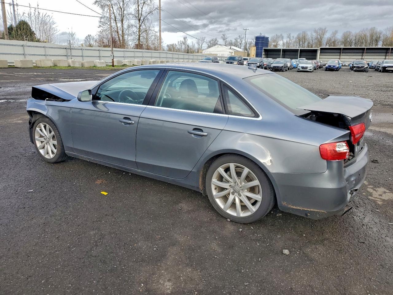 2013 Audi A4 Premium Plus - Фото 2