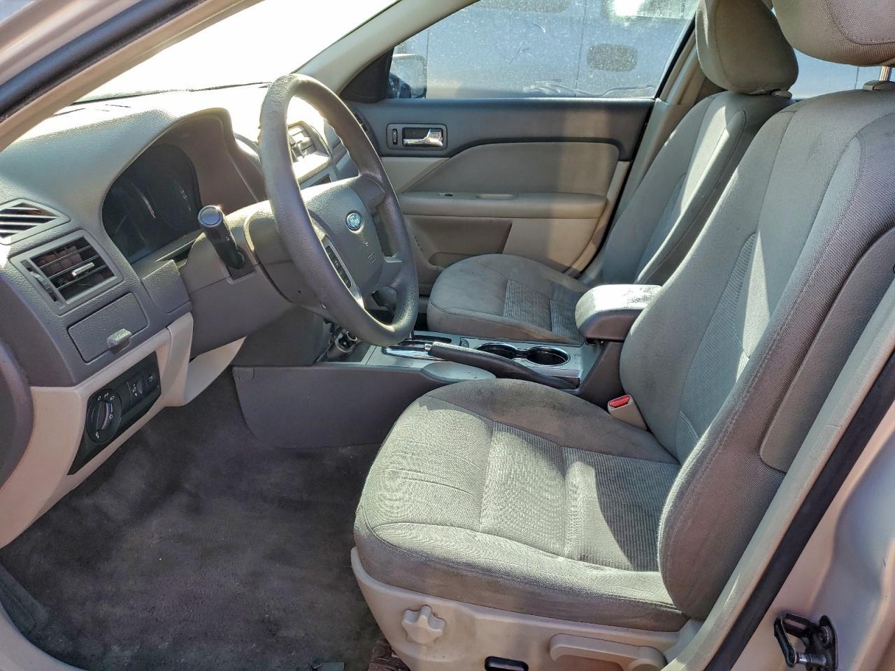 2010 Ford Fusion - Фото 7