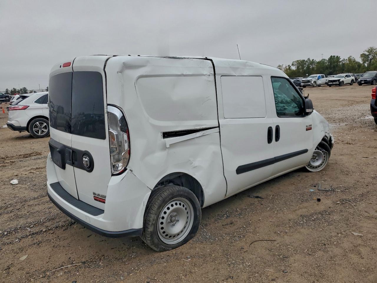 2022 Ram Promaster City Tradesman - Image 3