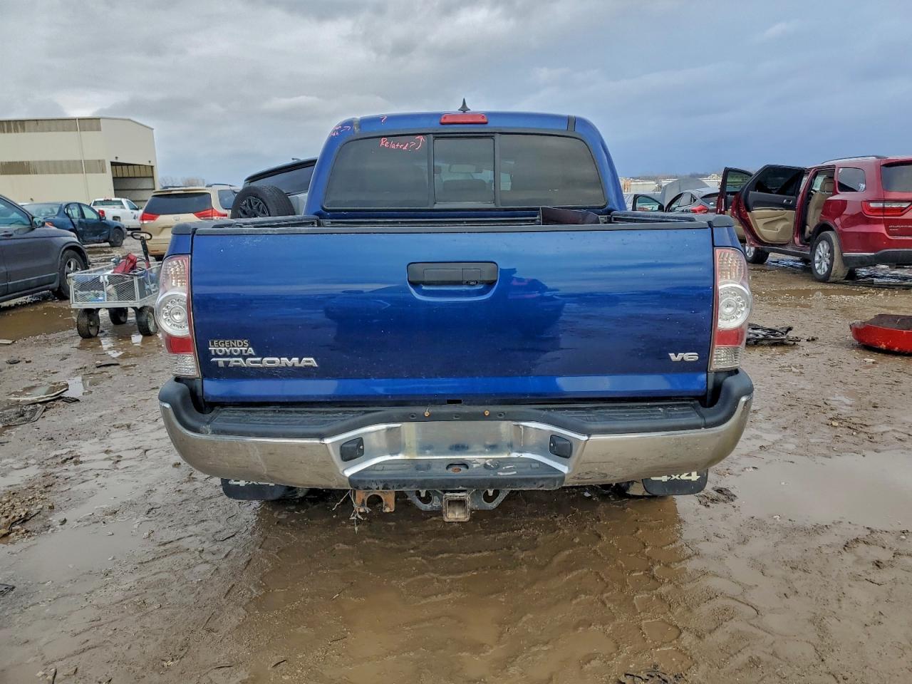 2015 Toyota Tacoma - Фото 6
