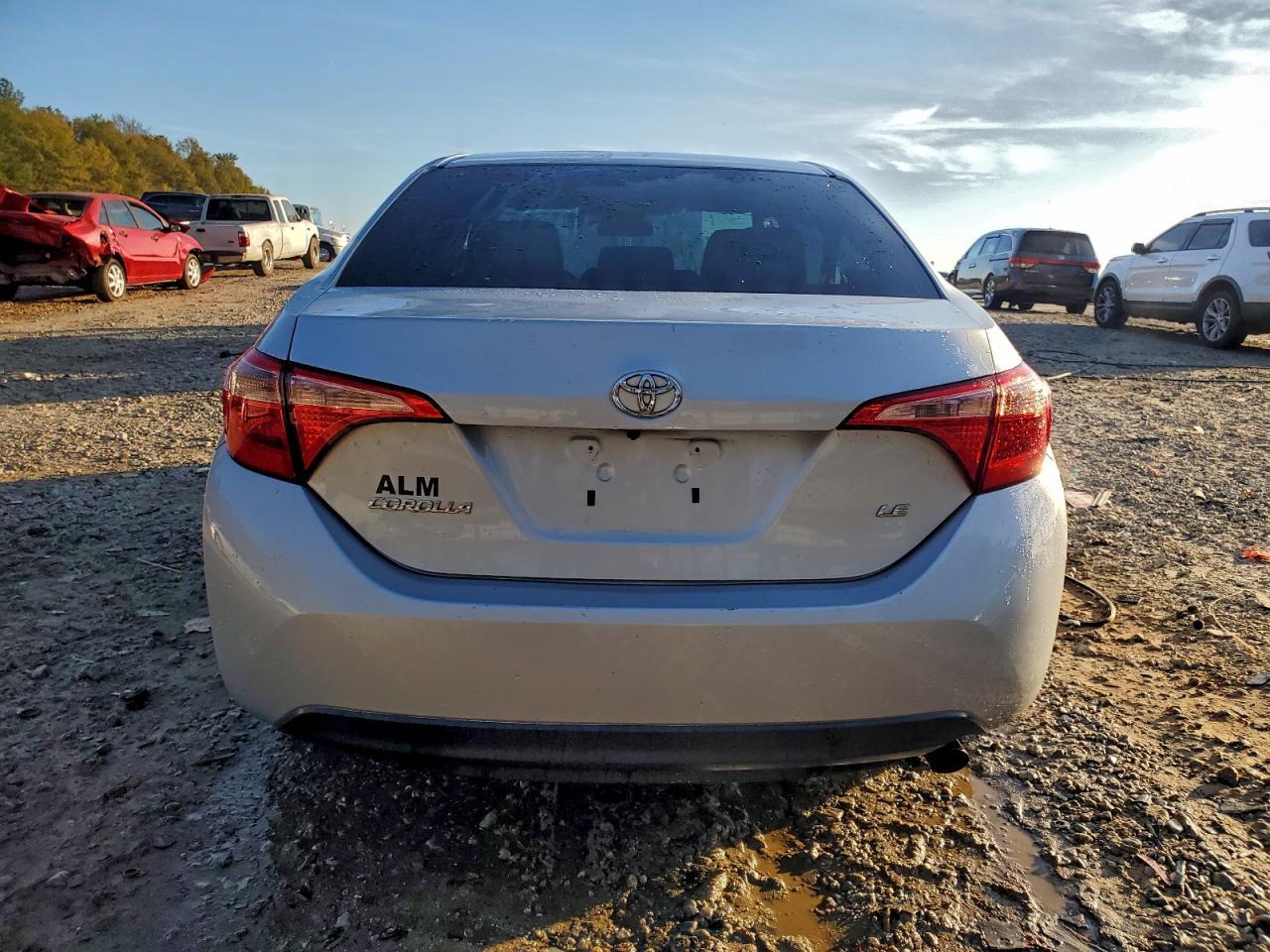 2019 Toyota Corolla L - Image 6