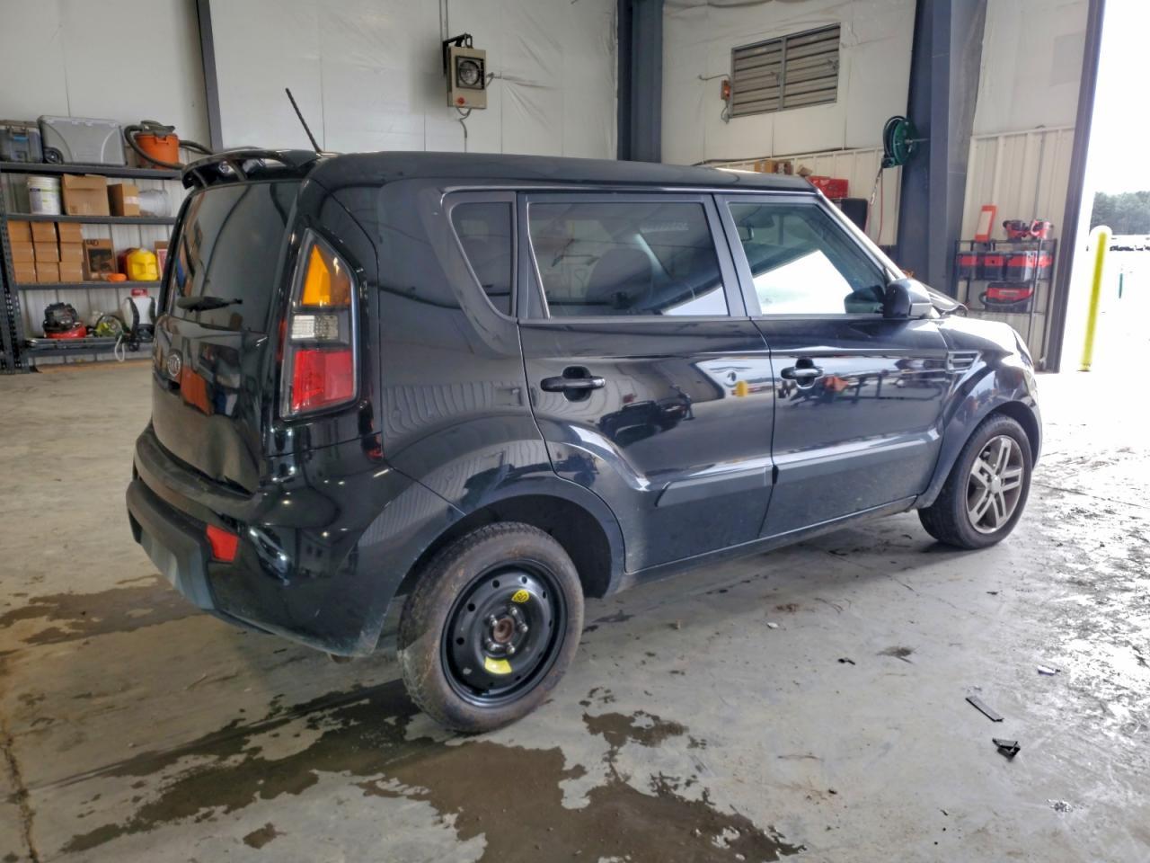 2011 Kia Soul + - Фото 3