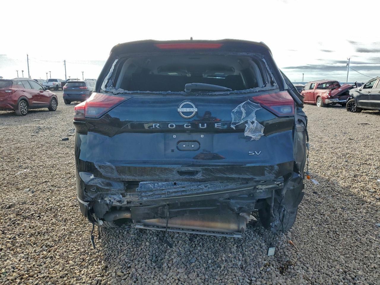 2024 Nissan Rogue Sv - Image 6