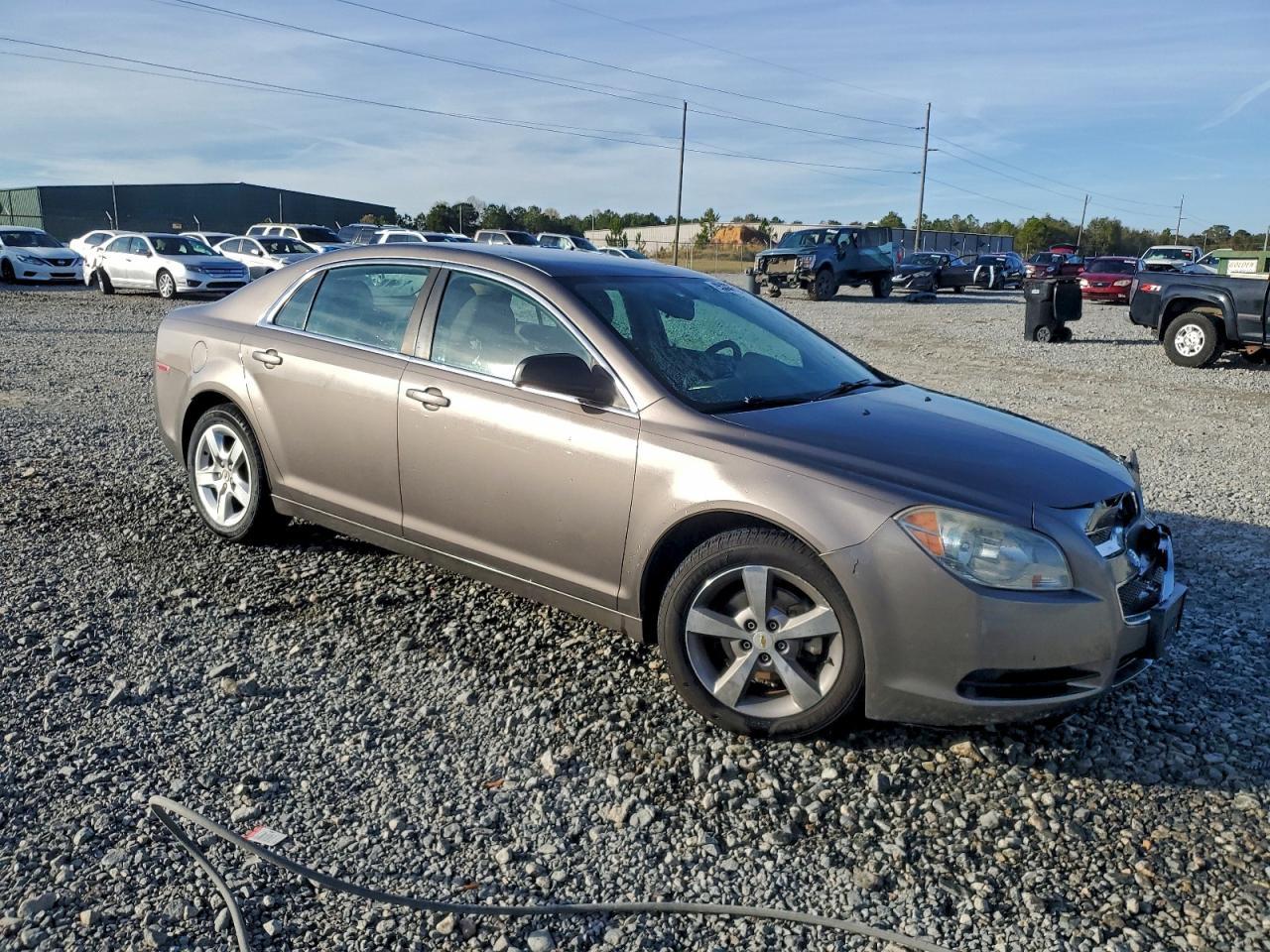 2011 Chevrolet Malibu Ls - Image 4