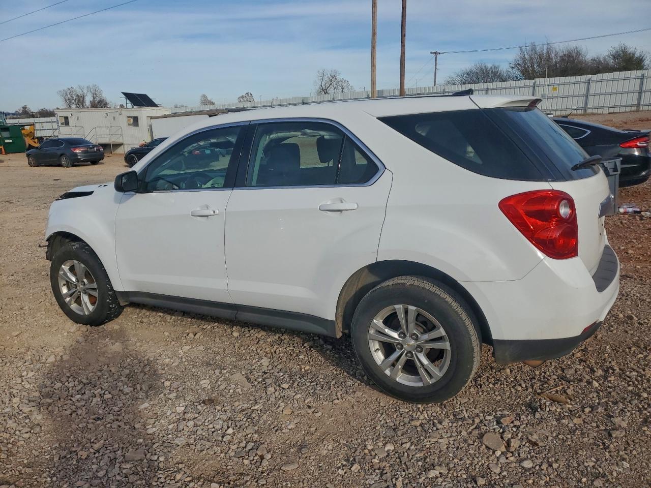 2013 Chevrolet Equinox Ls - Фото 2
