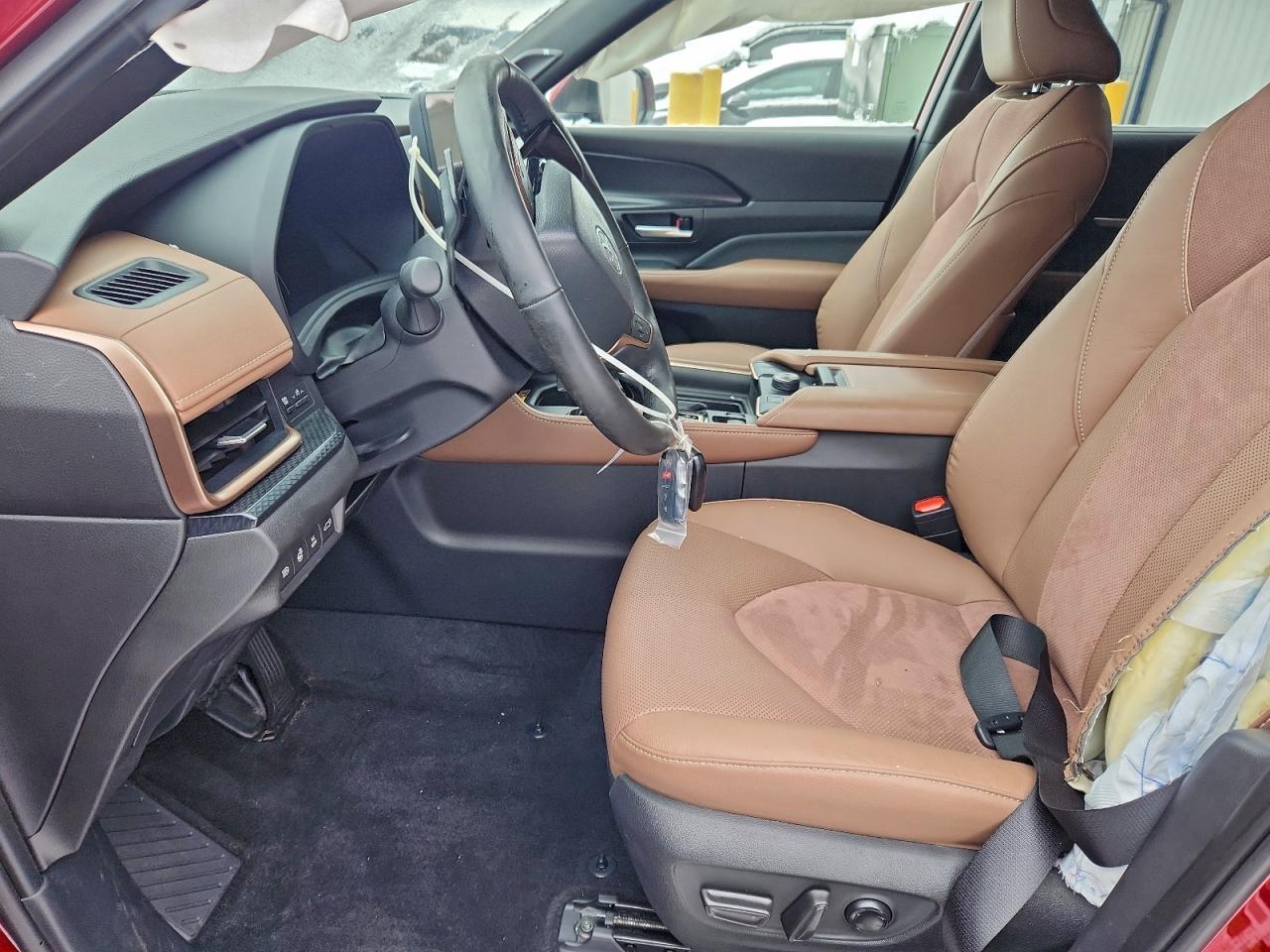 2025 Toyota Grand Highlander - Image 7