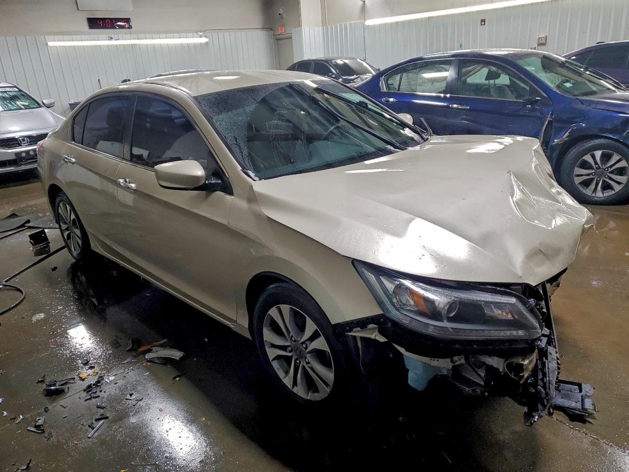 2014 Honda Accord Lx - Фото 4