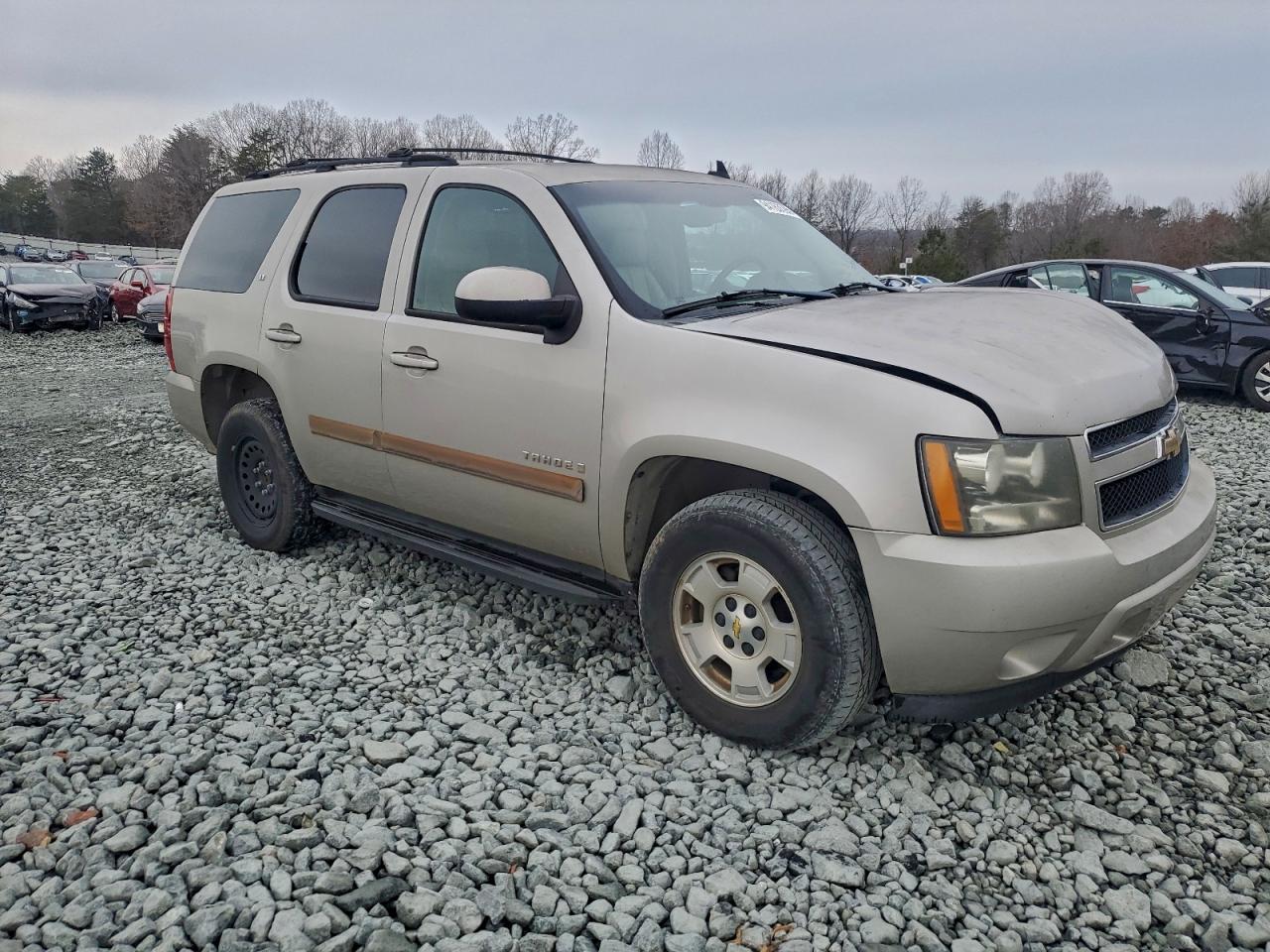 2007 Chevrolet Tahoe C1500 - Image 4