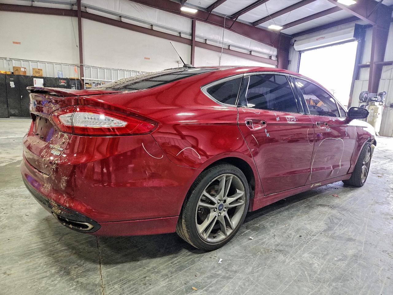 2015 Ford Fusion Titanium - Фото 3