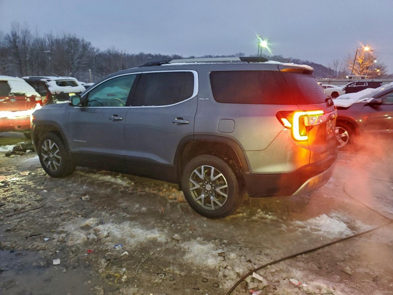 2021 GMC Acadia Sle - Фото 2