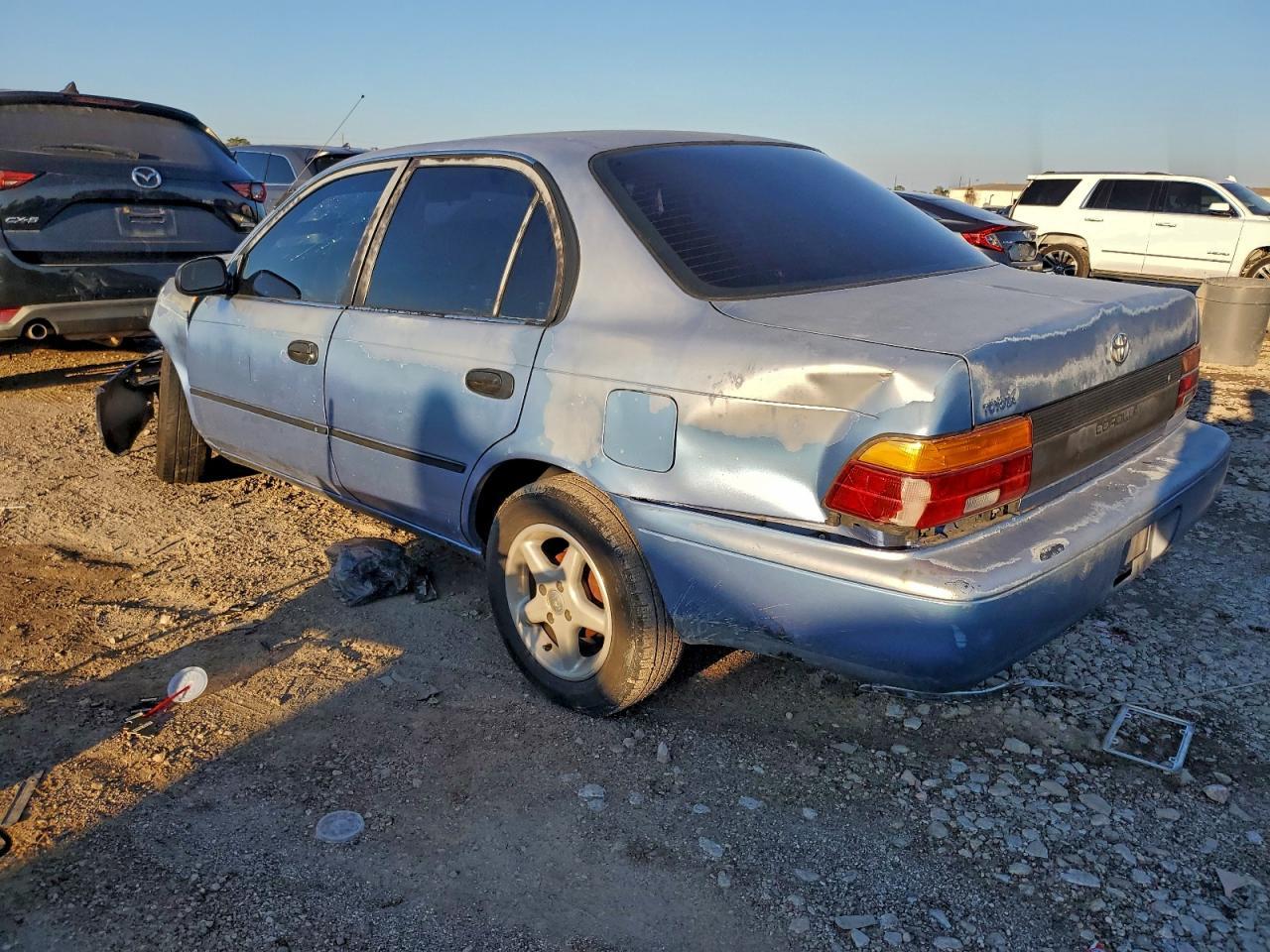1995 Toyota Corolla Le - Image 2