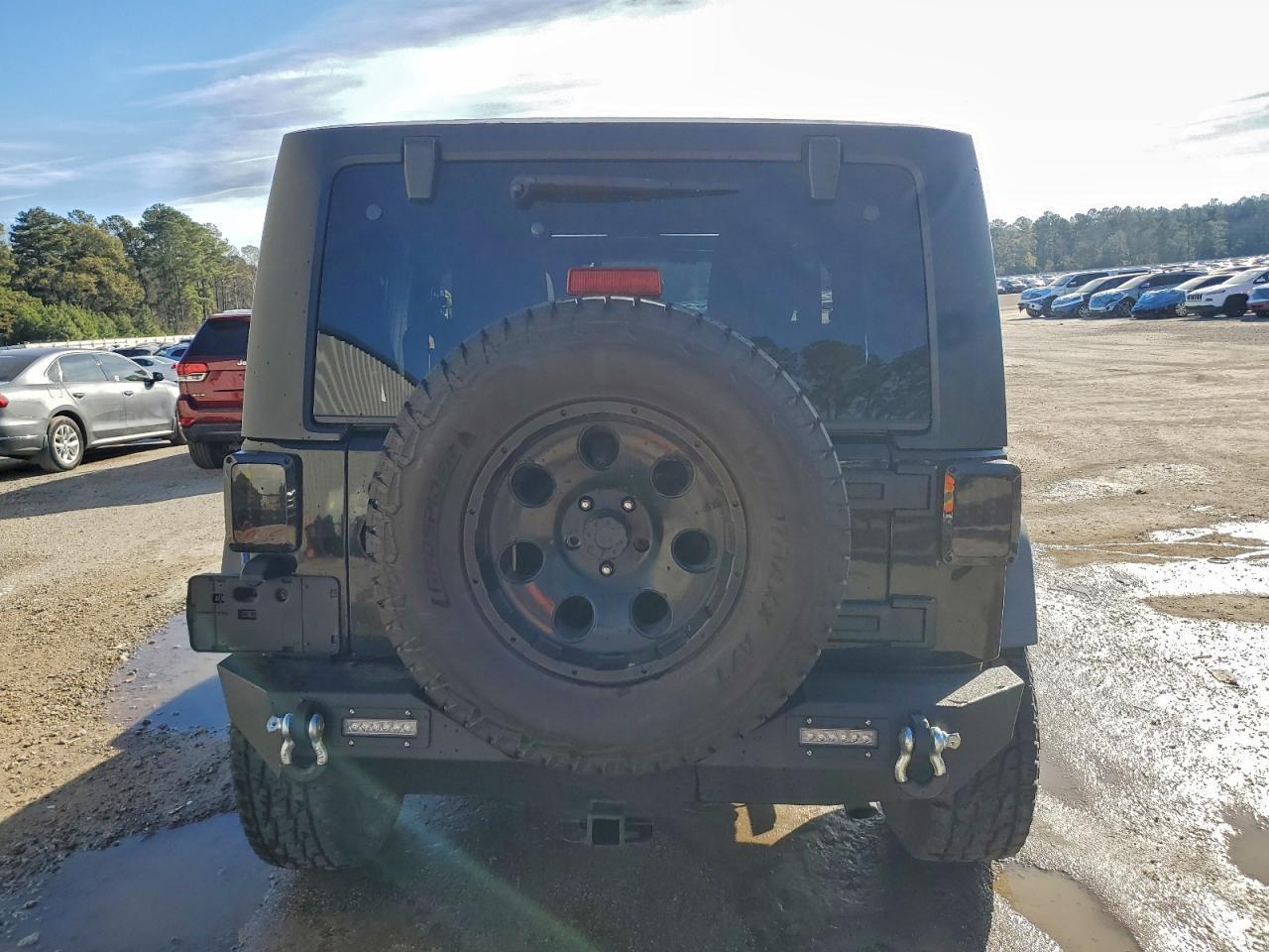2015 Jeep Wrangler S - Image 6