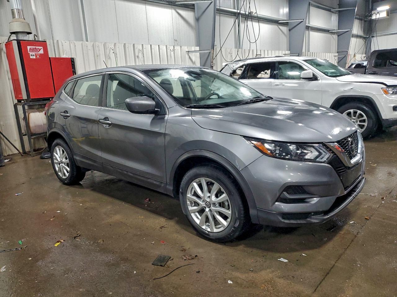 2021 Nissan Rogue Sport S - Image 4