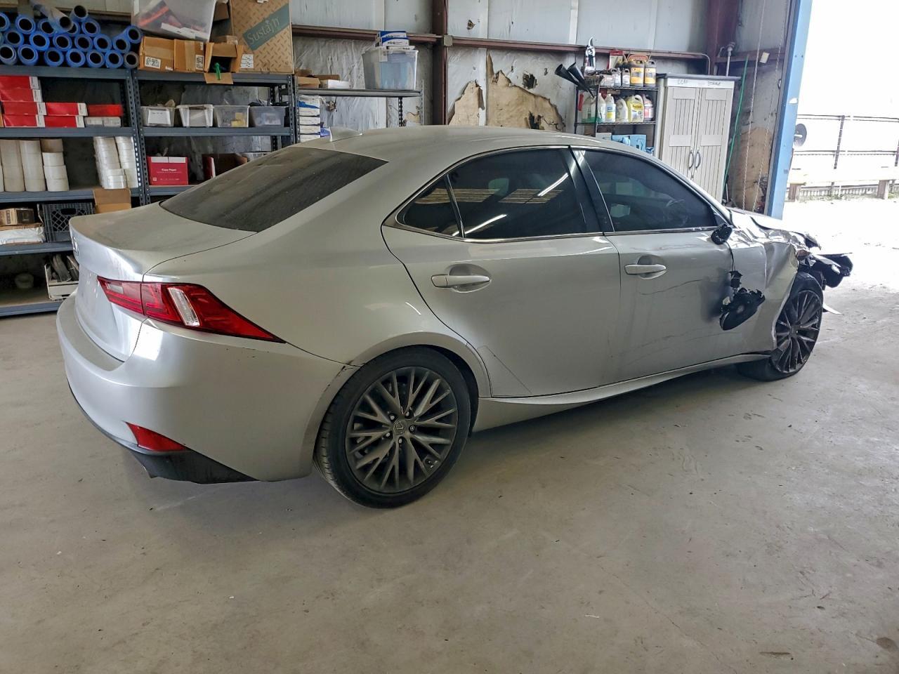 2016 Lexus Is 200T Base - Image 3