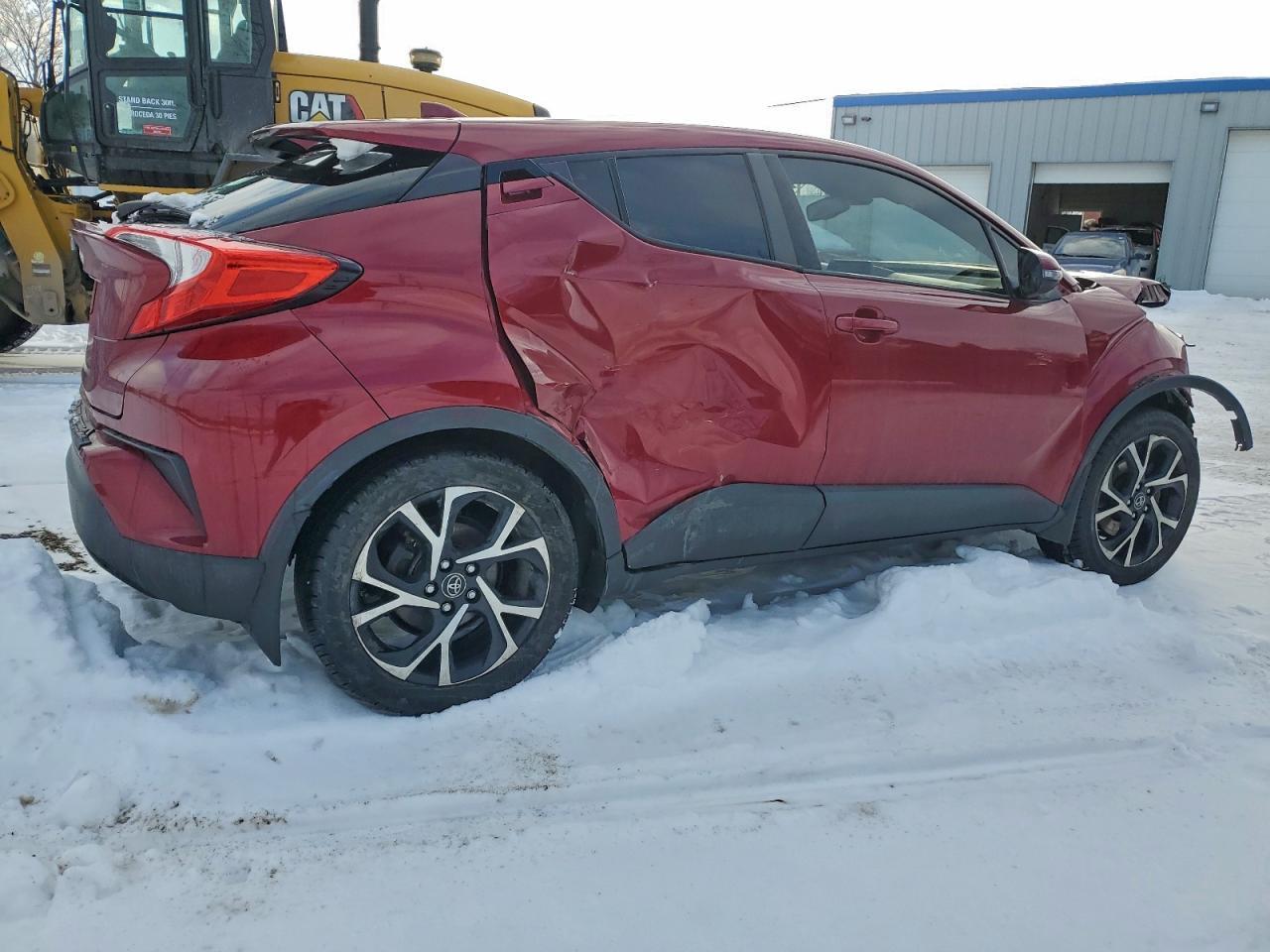 2018 Toyota C-Hr Xle - Image 3