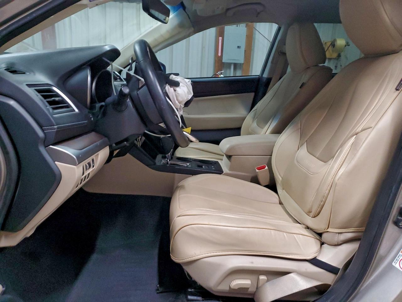 2019 Subaru Outback 2.5I Limited - Image 7