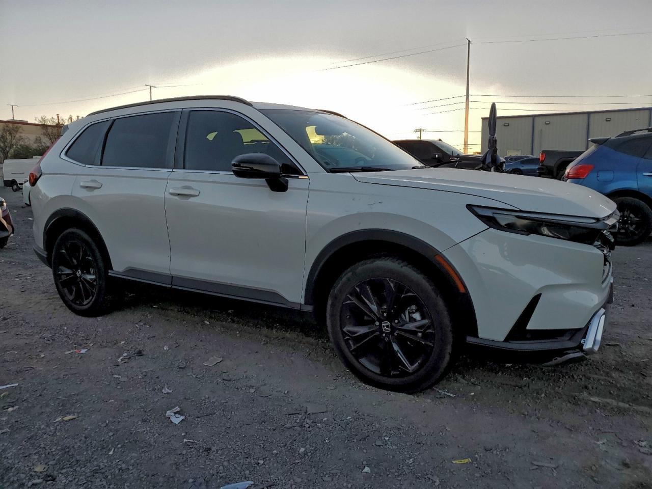 2023 Honda Cr-V Sport Touring - Image 4