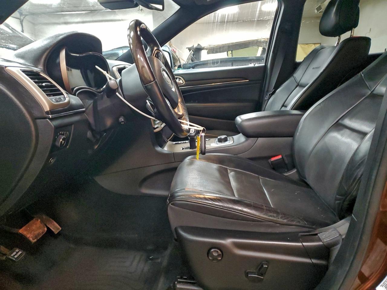 2014 Jeep Grand Cherokee Summit - Image 7