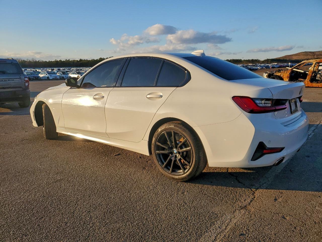 2021 BMW 330Xi - Image 2