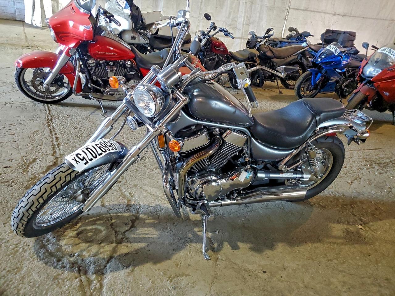 2005 Suzuki Vs1400 Glp - Фото 3