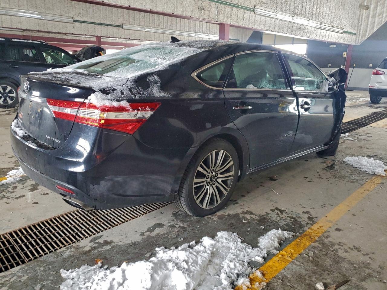2015 Toyota Avalon Xle - Фото 3