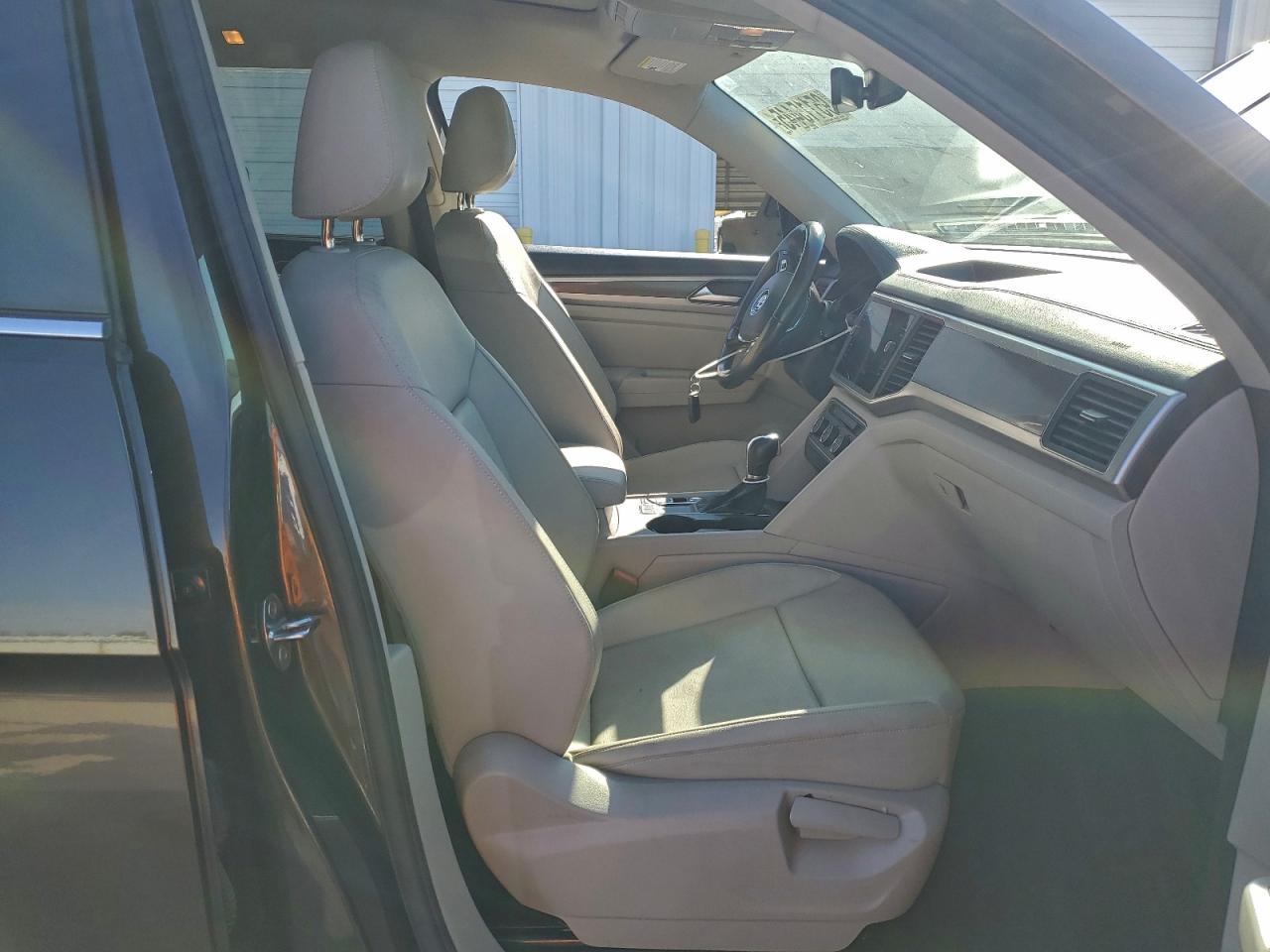 2019 Volkswagen Atlas Se - Image 7
