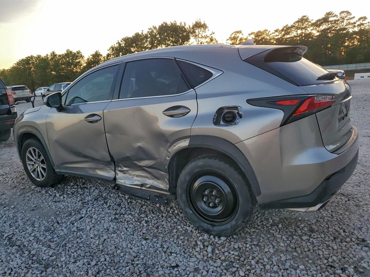 2015 Lexus Nx 200T - Фото 2