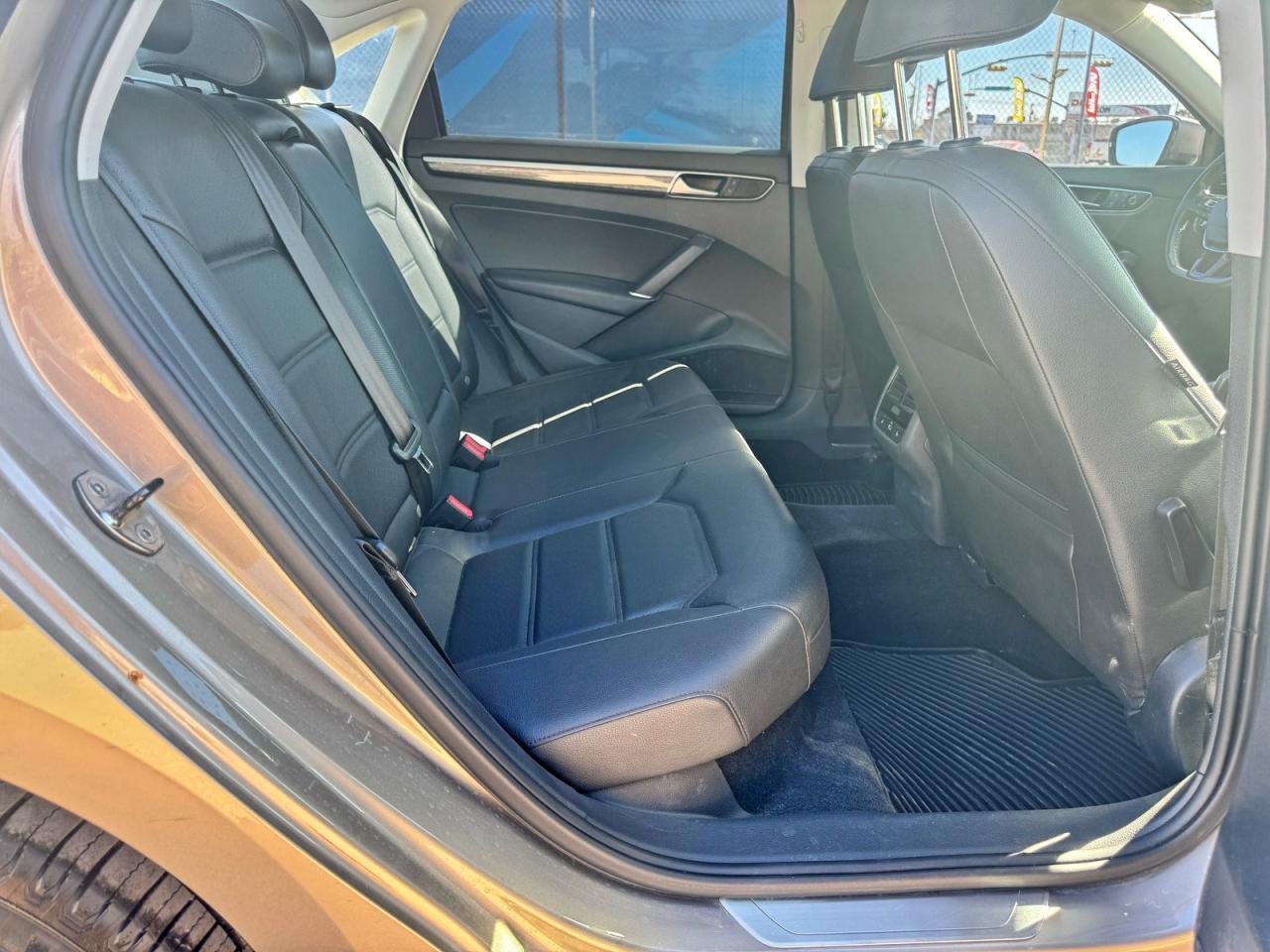 2016 Volkswagen Passat Se - Фото 6