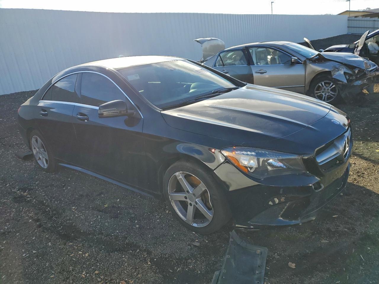 2015 Mercedes-Benz Cla 250 - Фото 4